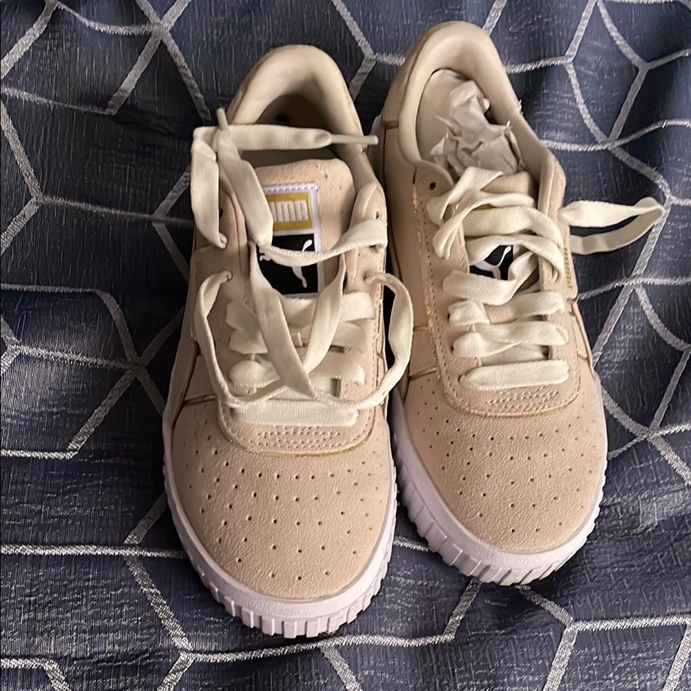 Puma Cream Casual Sneakers